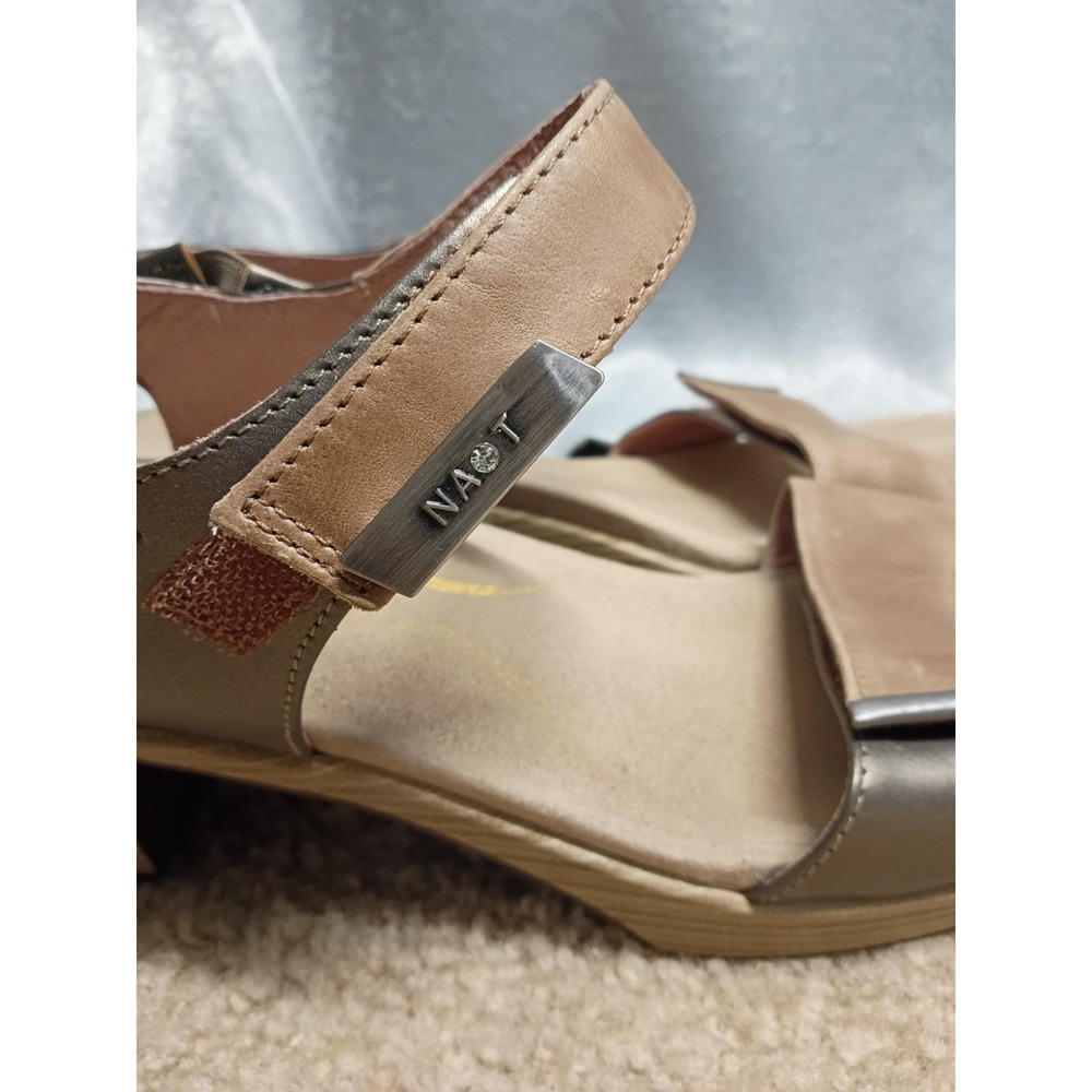 Naot Womens Intact Sandal Size 42 US 11 Tan Leather Adjustable Strap Block Heel - Picture 4 of 9